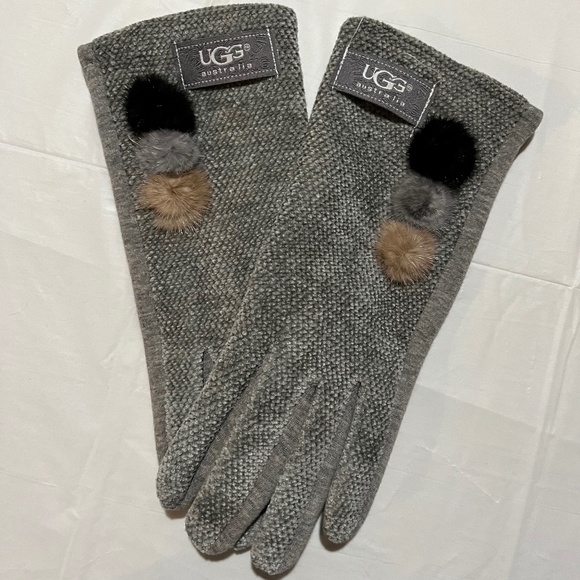 UGG Accessories Ugg Gloves With Pom Poms Nwt Poshmark